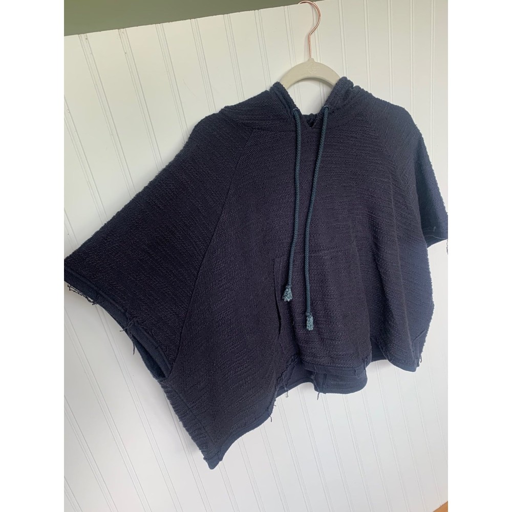 Sweater - Picture 2 of 5